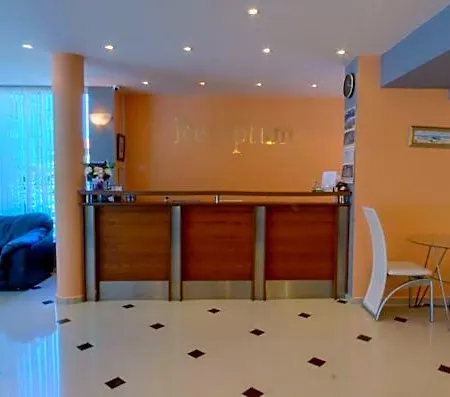 Otel Sandor 2*