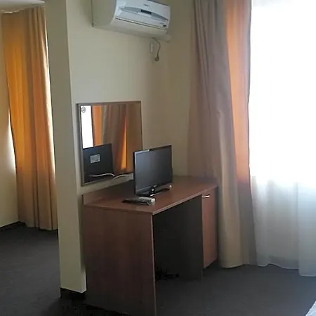 Sandor Hotell